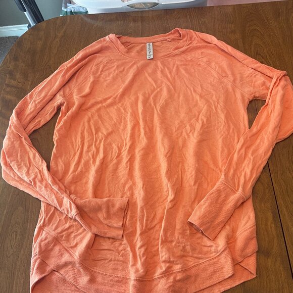 Athleta Mindset Sweatshirt Island Coral Beyond Soft Size Medium Tall - Picture 1 of 4